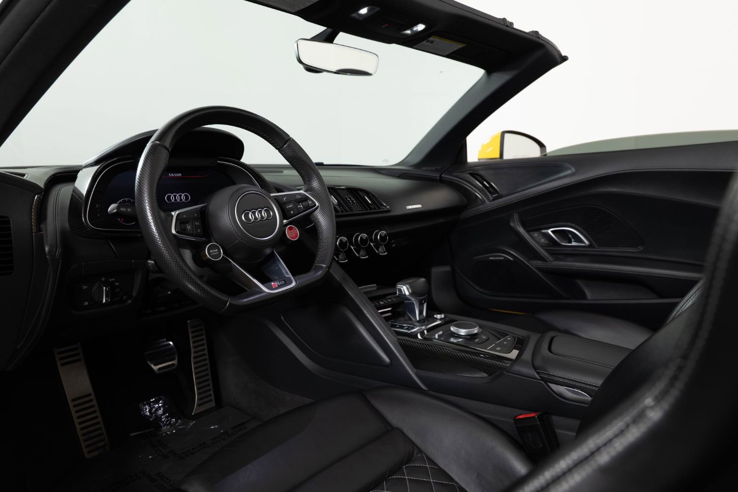 Used 2017 Audi R8 V10 AWD/4WD image 25