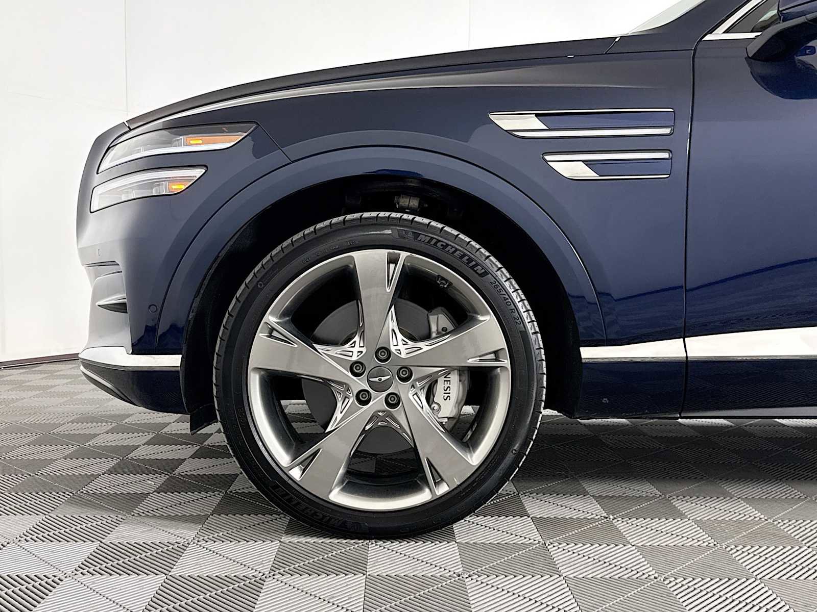 Used 2023 Genesis GV80 2.5T w/ Prestige Package image 30