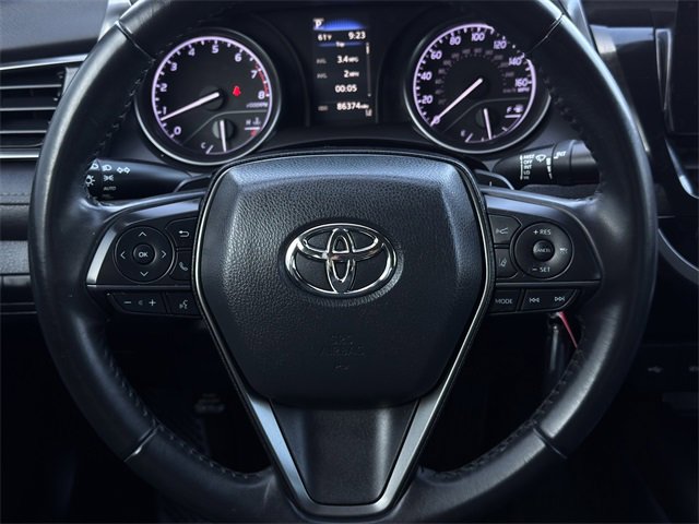 Used 2022 Toyota Camry SE image 12