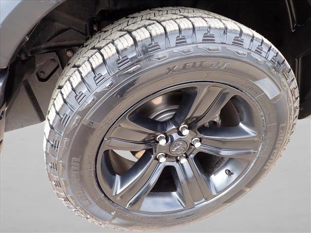 Used 2021 RAM 1500 Classic Warlock w/ Luxury Group image 7