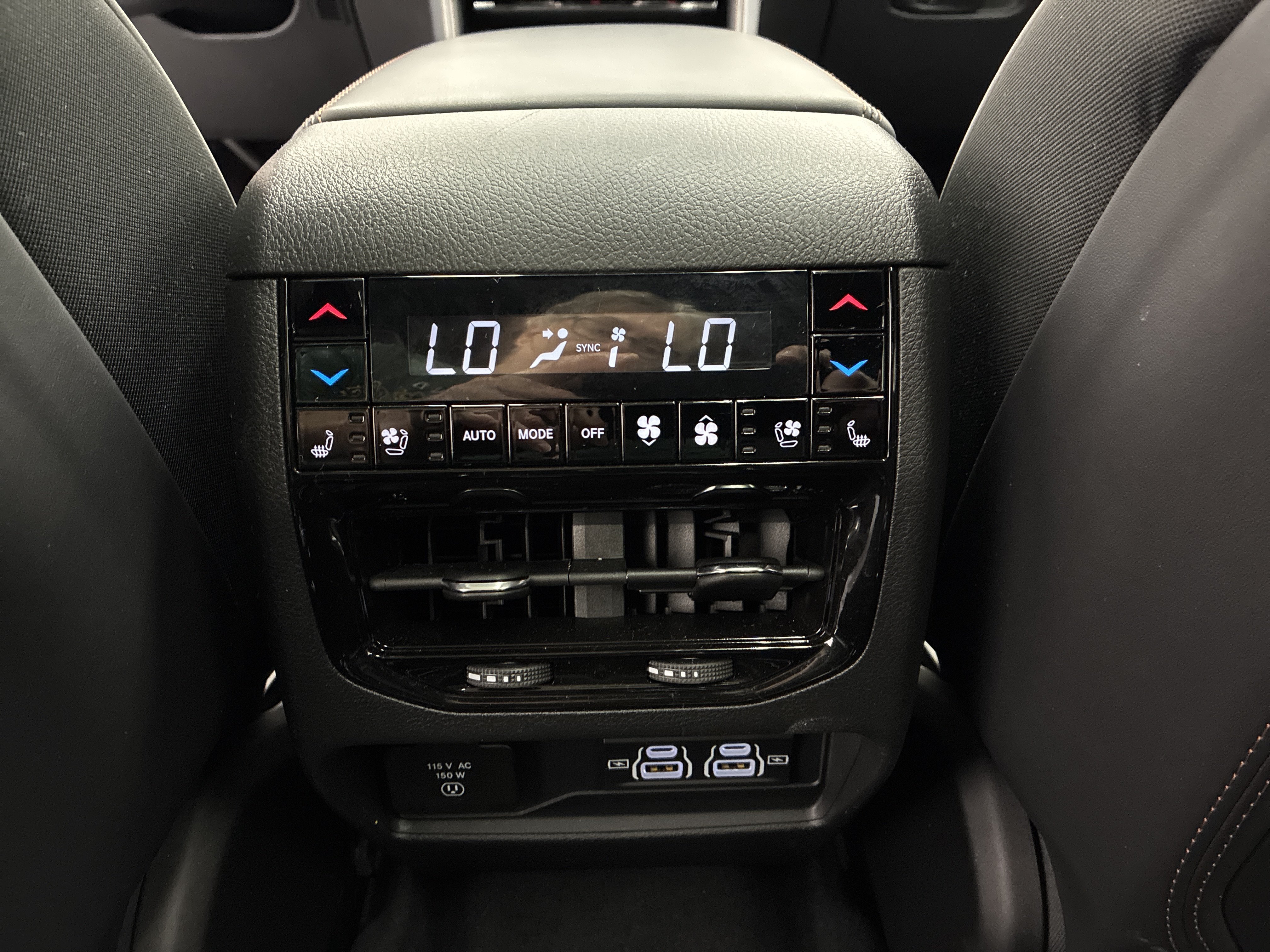 Certified 2025 Jeep Grand Cherokee L Summit AWD/4WD image 14