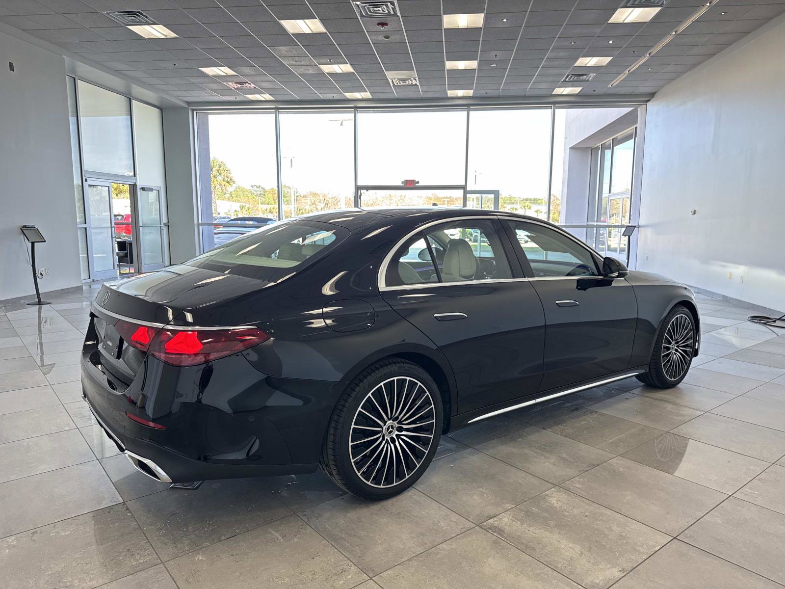 New 2026 Mercedes-Benz E 350 Sedan image 5