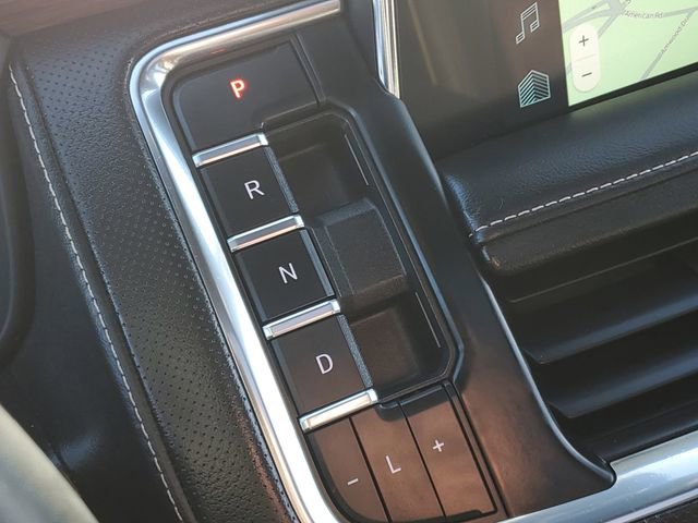 Used 2023 Chevrolet Tahoe Premier w/ Premium Package 2 image 16