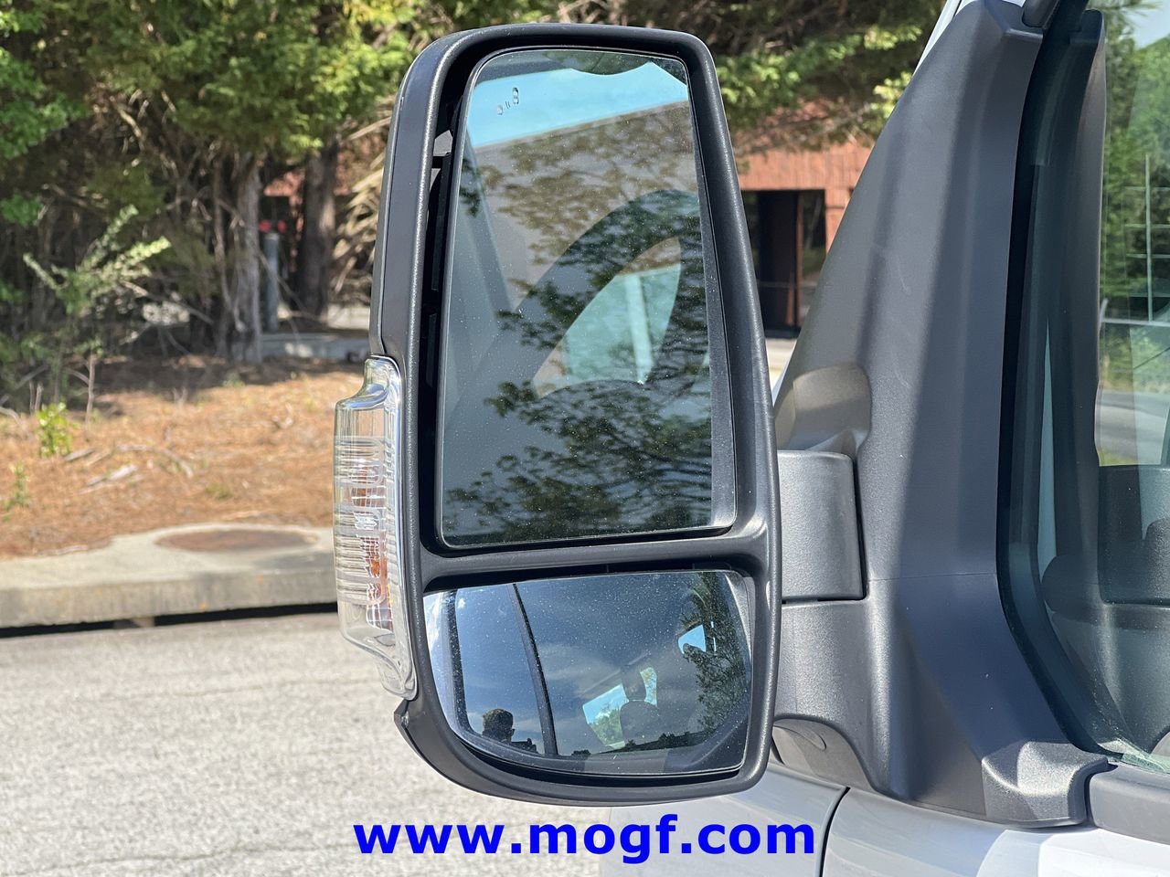 Used 2024 Ford Transit 350 XLT image 27