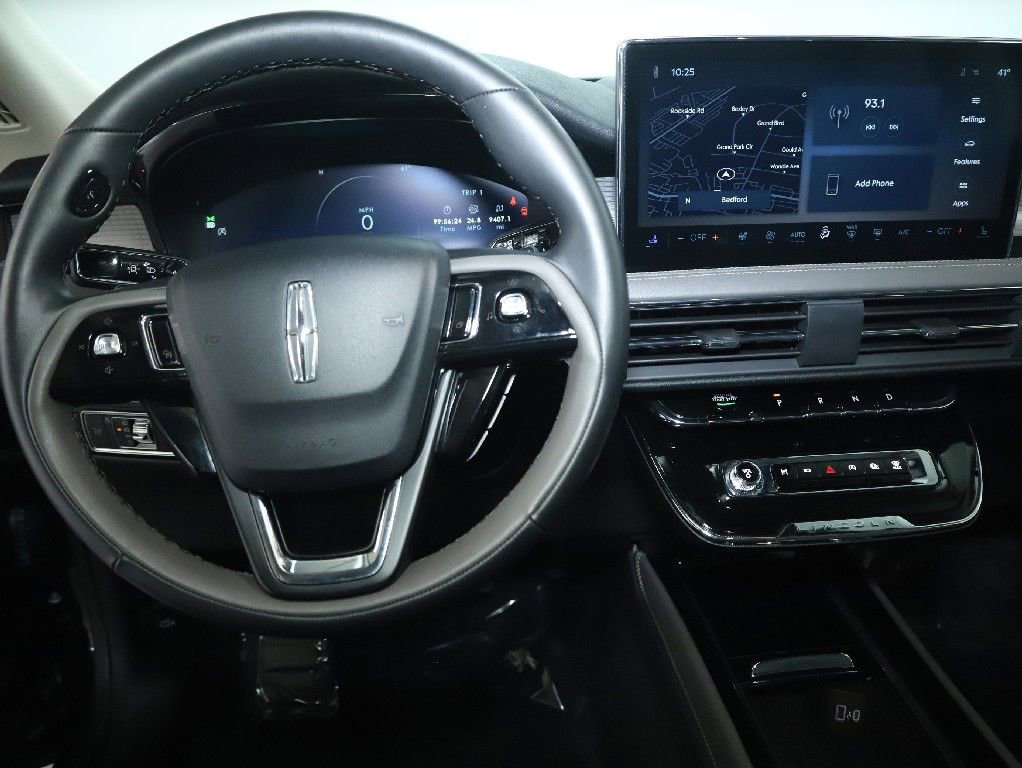 Used 2023 Lincoln Corsair FWD w/ Equipment Group 101A image 25