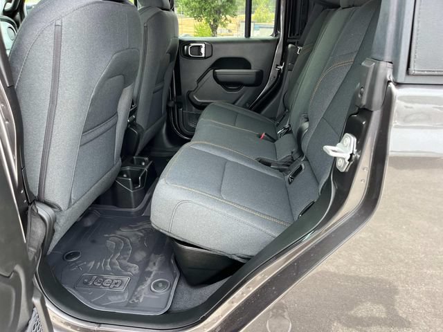 New 2025 Jeep Gladiator Sport AWD/4WD image 6