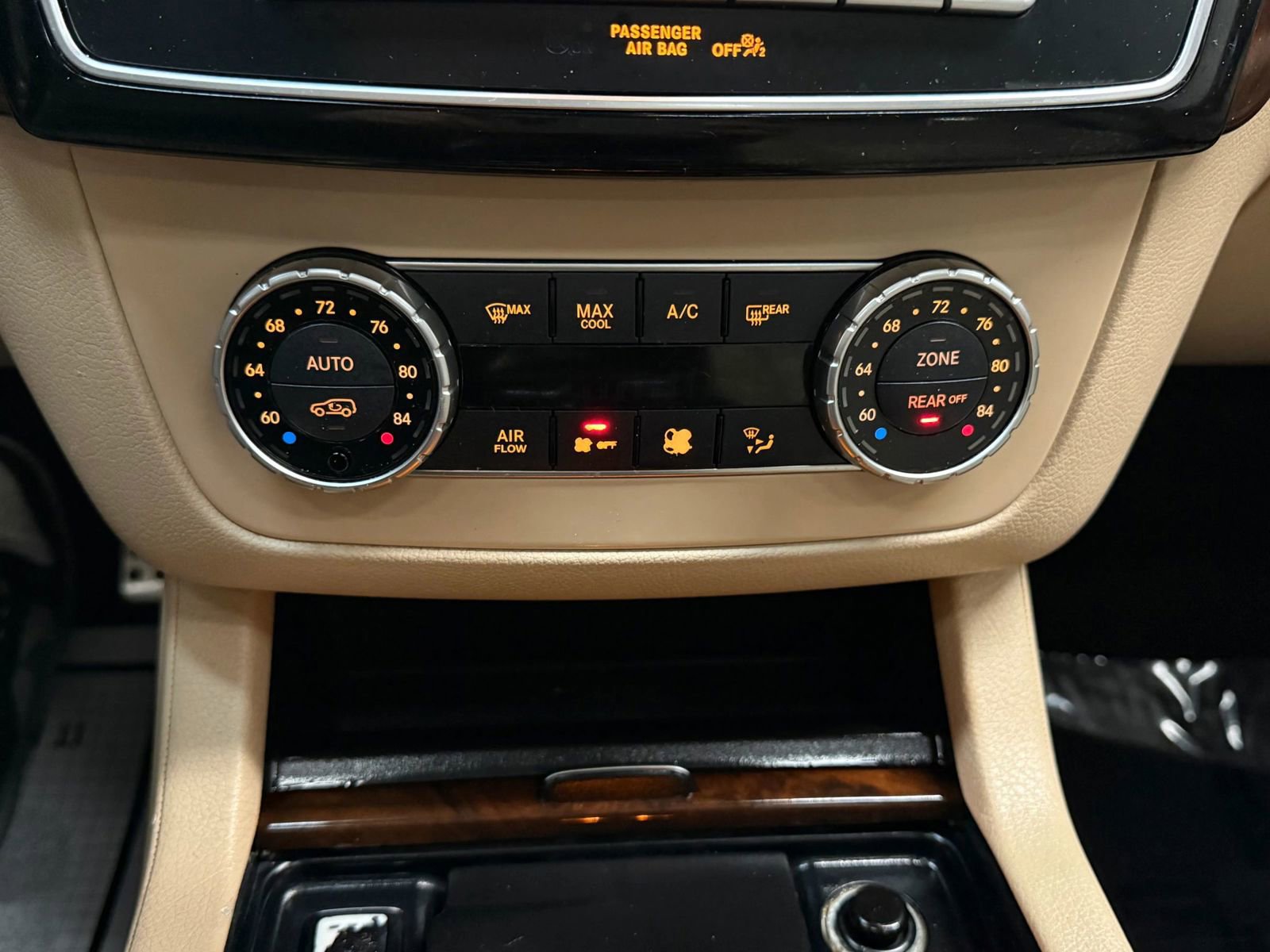 Used 2019 Mercedes-Benz GLS 450 4MATIC w/ Premium 1 Package image 37