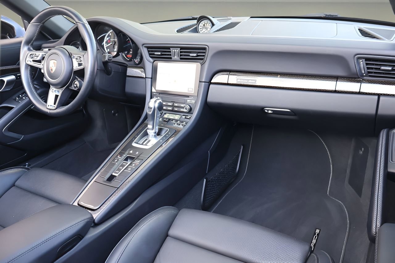 Used 2019 Porsche 911 Turbo S AWD/4WD image 18