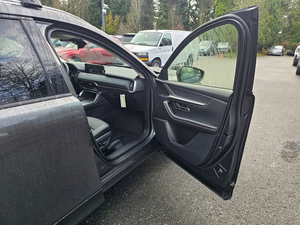 New 2026 MAZDA CX-90 3.3 Turbo w/ Preferred Package image 31