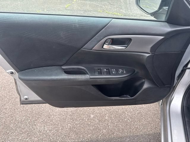 Used 2014 Honda Accord LX image 14