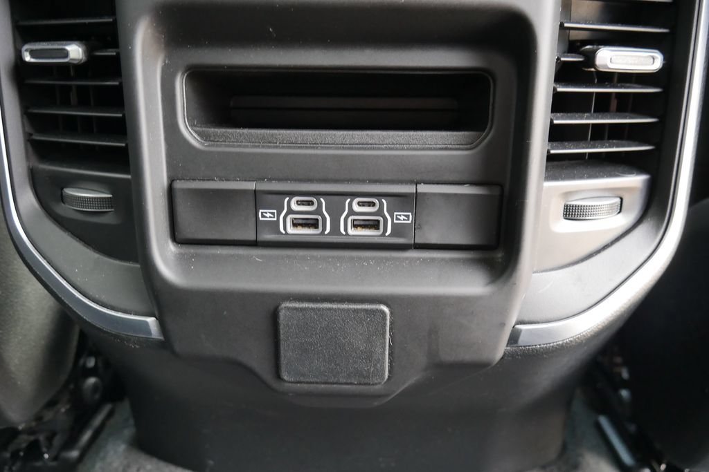 Used 2024 RAM 1500 Big Horn AWD/4WD image 16