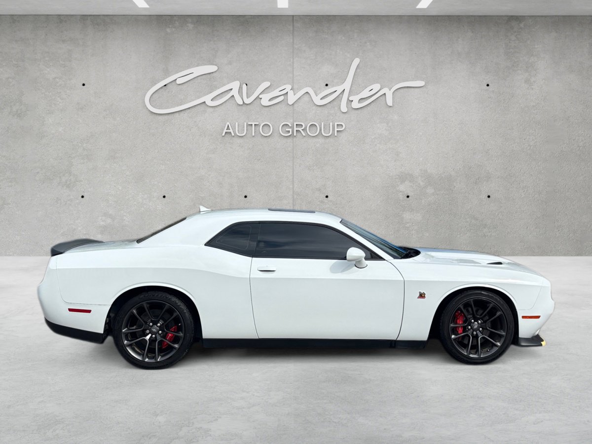 Used 2022 Dodge Challenger R/T Scat Pack w/ Plus Package image 17
