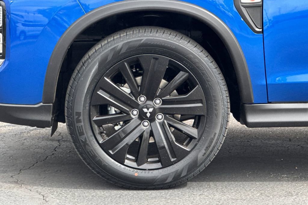 New 2026 Mitsubishi Outlander Sport LE AWD/4WD image 25