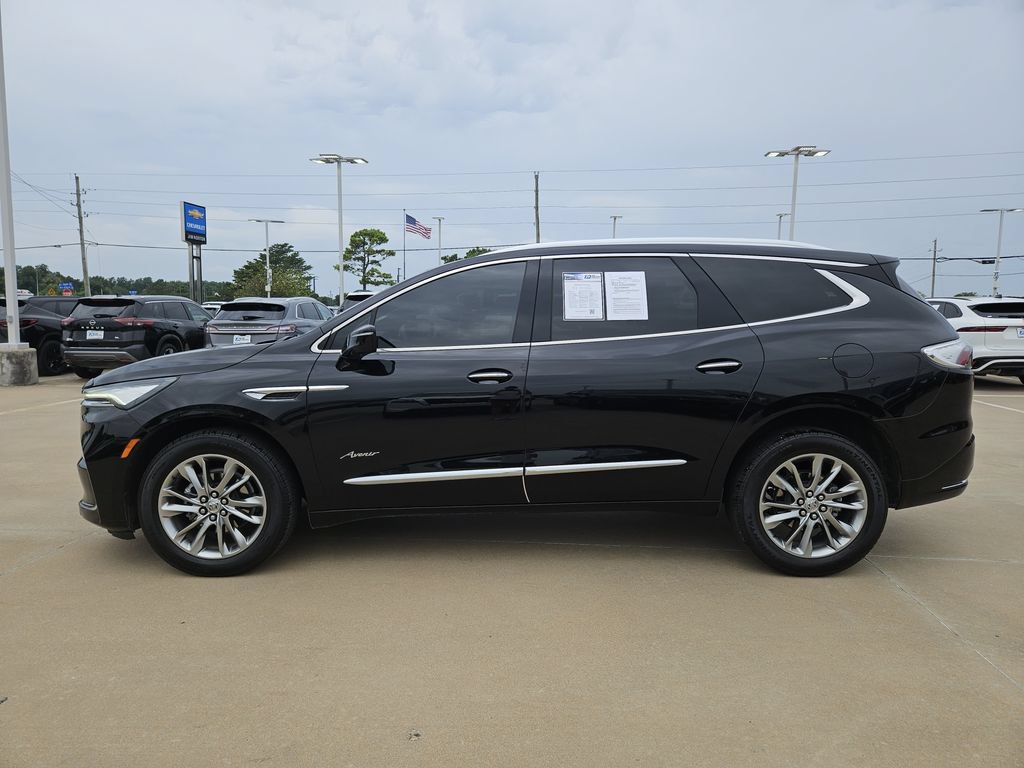 Used 2024 Buick Enclave Avenir w/ Avenir Technology Package AWD/4WD video 4