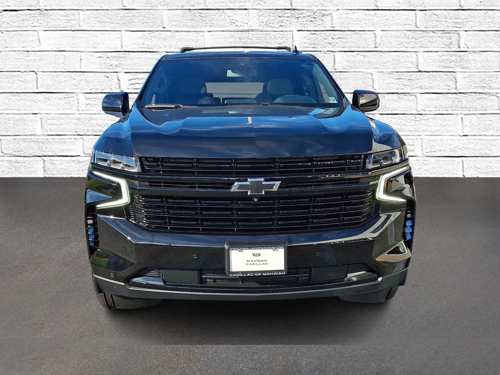 Used 2023 Chevrolet Tahoe RST w/ Sport Performance Package AWD/4WD image 3