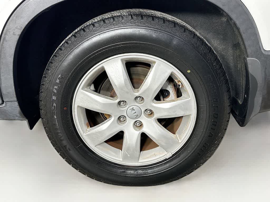 Used 2013 Kia Sorento LX w/ Convenience Pkg image 8
