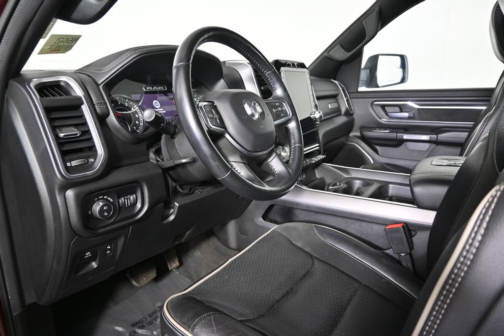 Used 2023 RAM 1500 Laramie AWD/4WD image 23