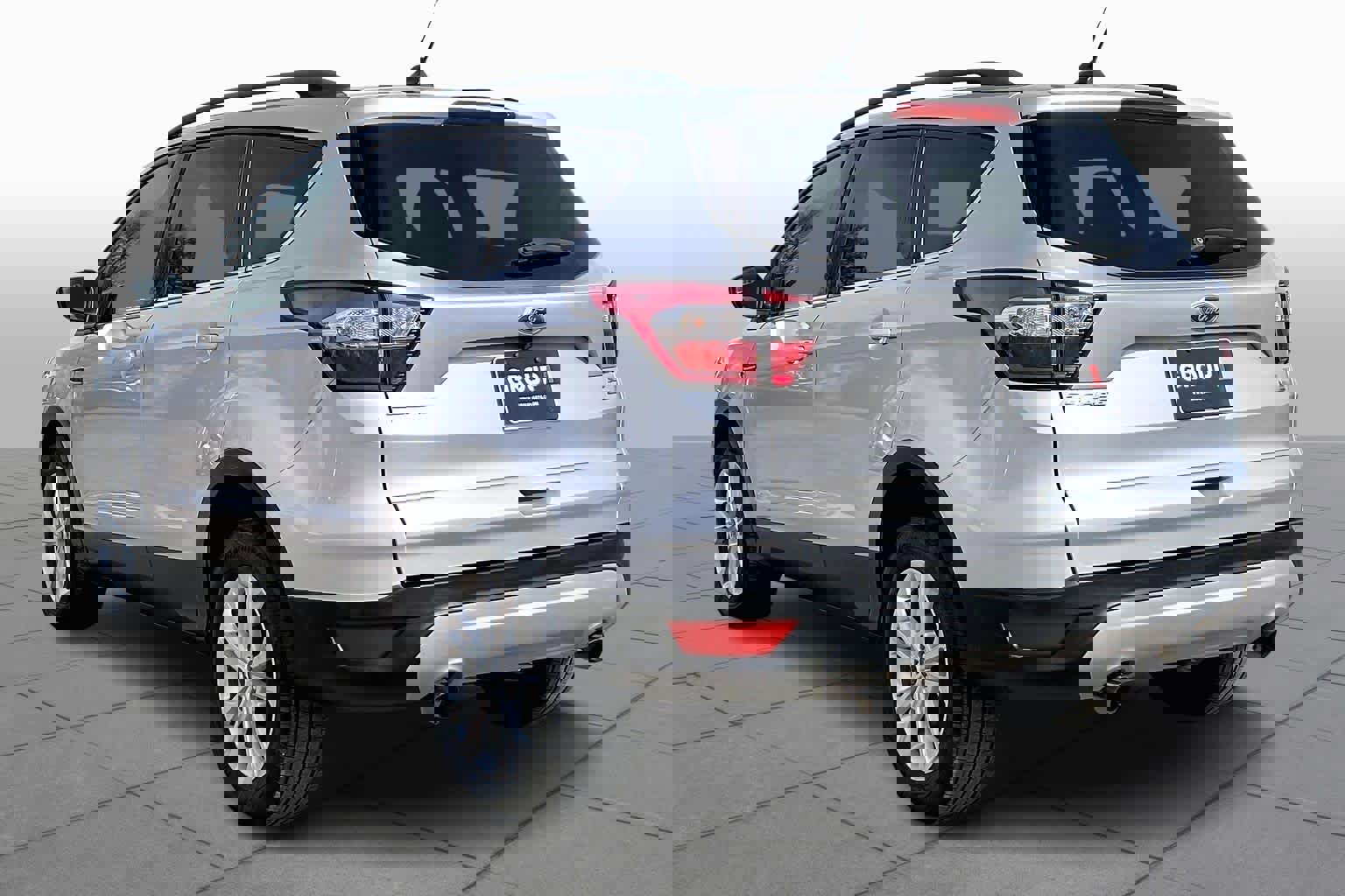 Used 2018 Ford Escape SE w/ SE Sync 3 Package image 12