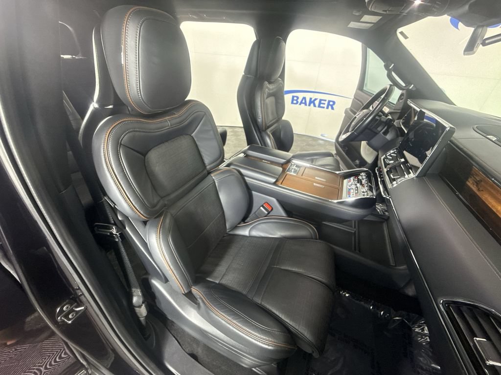 Used 2022 Lincoln Navigator Black Label AWD/4WD image 29