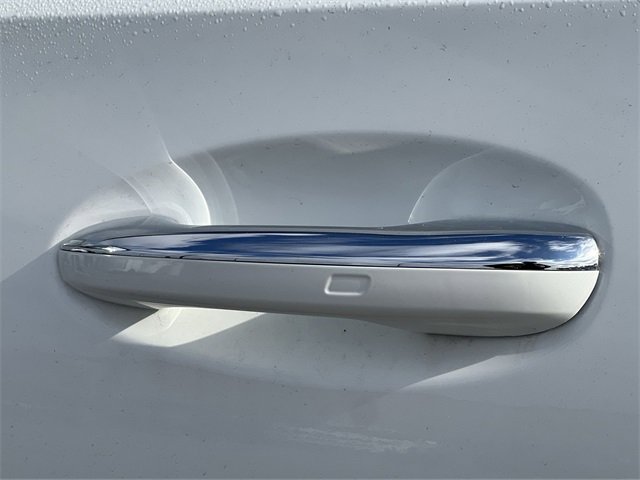 Used 2023 Mercedes-Benz C 300 Sedan image 44