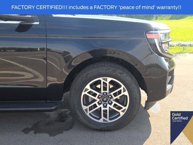 Used 2025 Ford Expedition Max Active AWD/4WD image 6