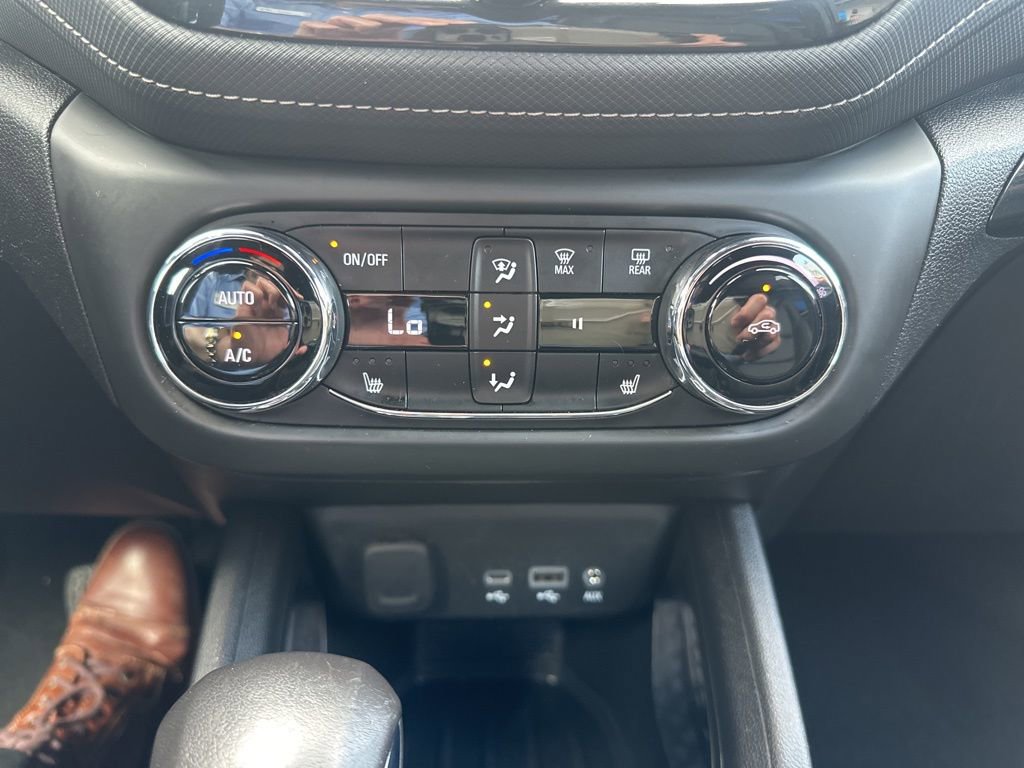 Used 2021 Chevrolet TrailBlazer ACTIV w/ Sun and Liftgate Package AWD/4WD image 22