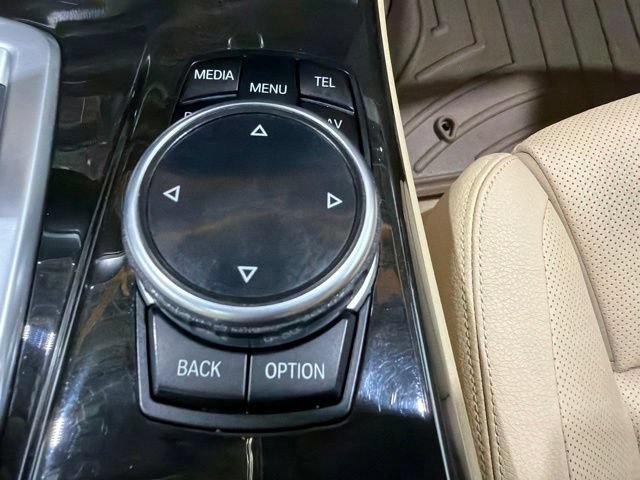 Used 2014 BMW 535i xDrive Sedan AWD/4WD image 39