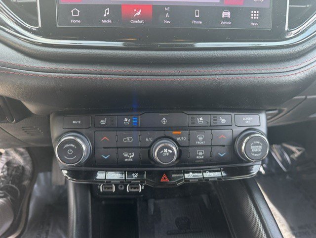Used 2023 Dodge Durango R/T AWD/4WD image 23
