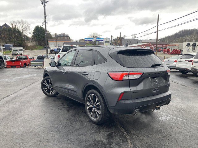 Used 2022 Ford Escape SEL w/ SEL Stealth AWD Package image 2