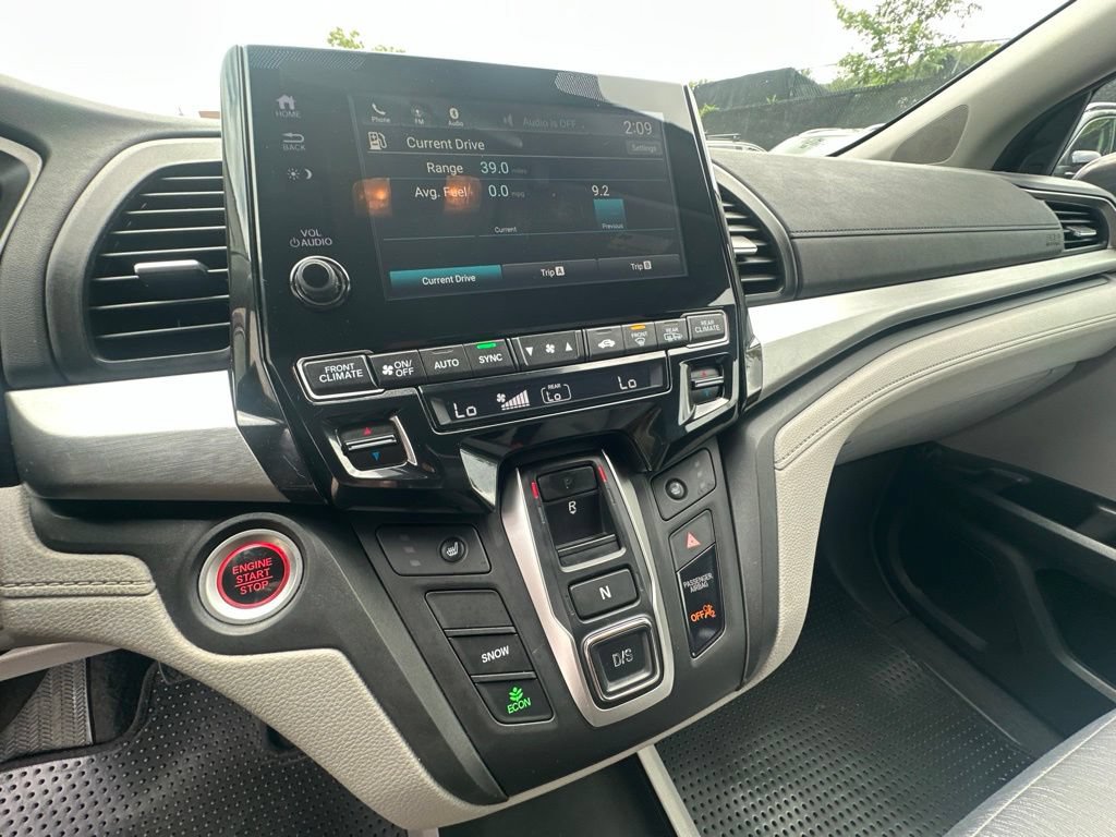 Used 2018 Honda Odyssey EX image 16