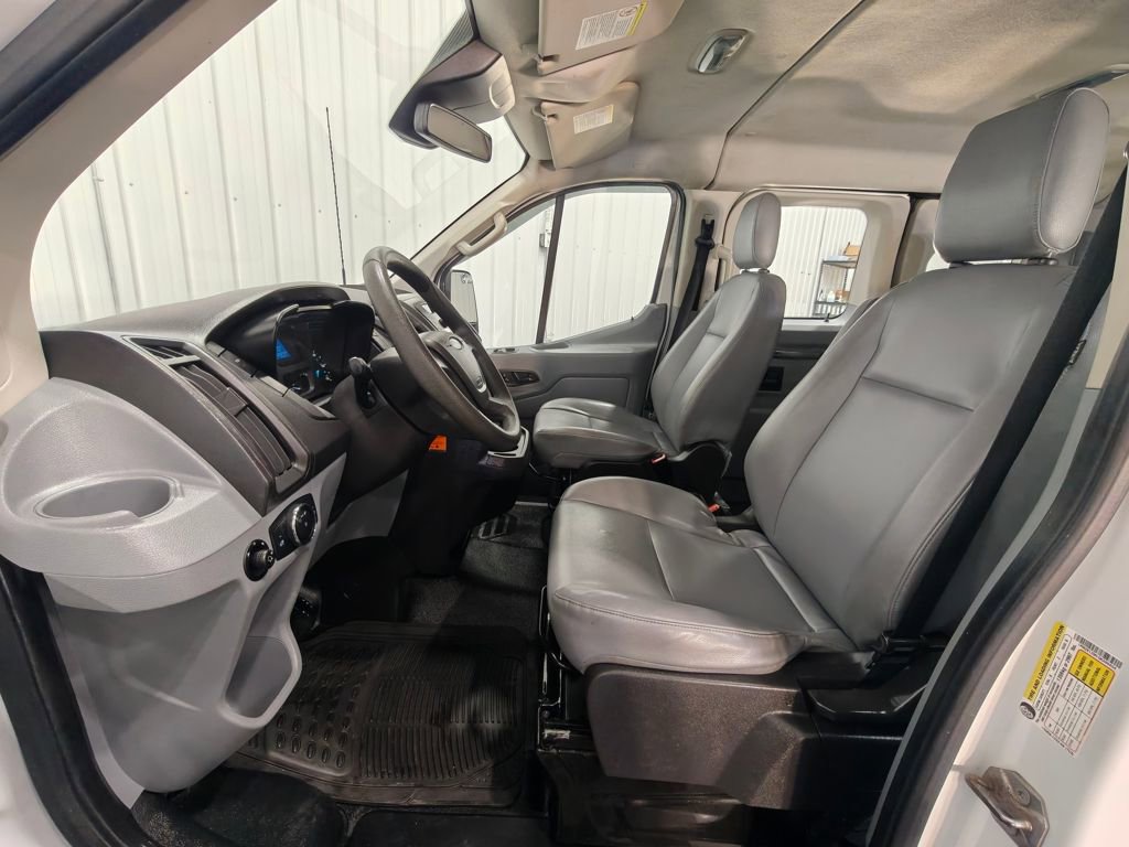 Used 2016 Ford Transit 150 XL image 25