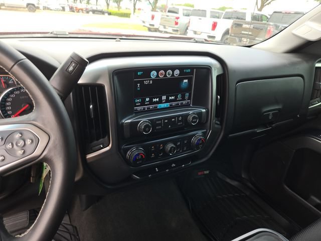 Used 2018 Chevrolet Silverado 1500 LT w/ Texas Edition RWD image 11
