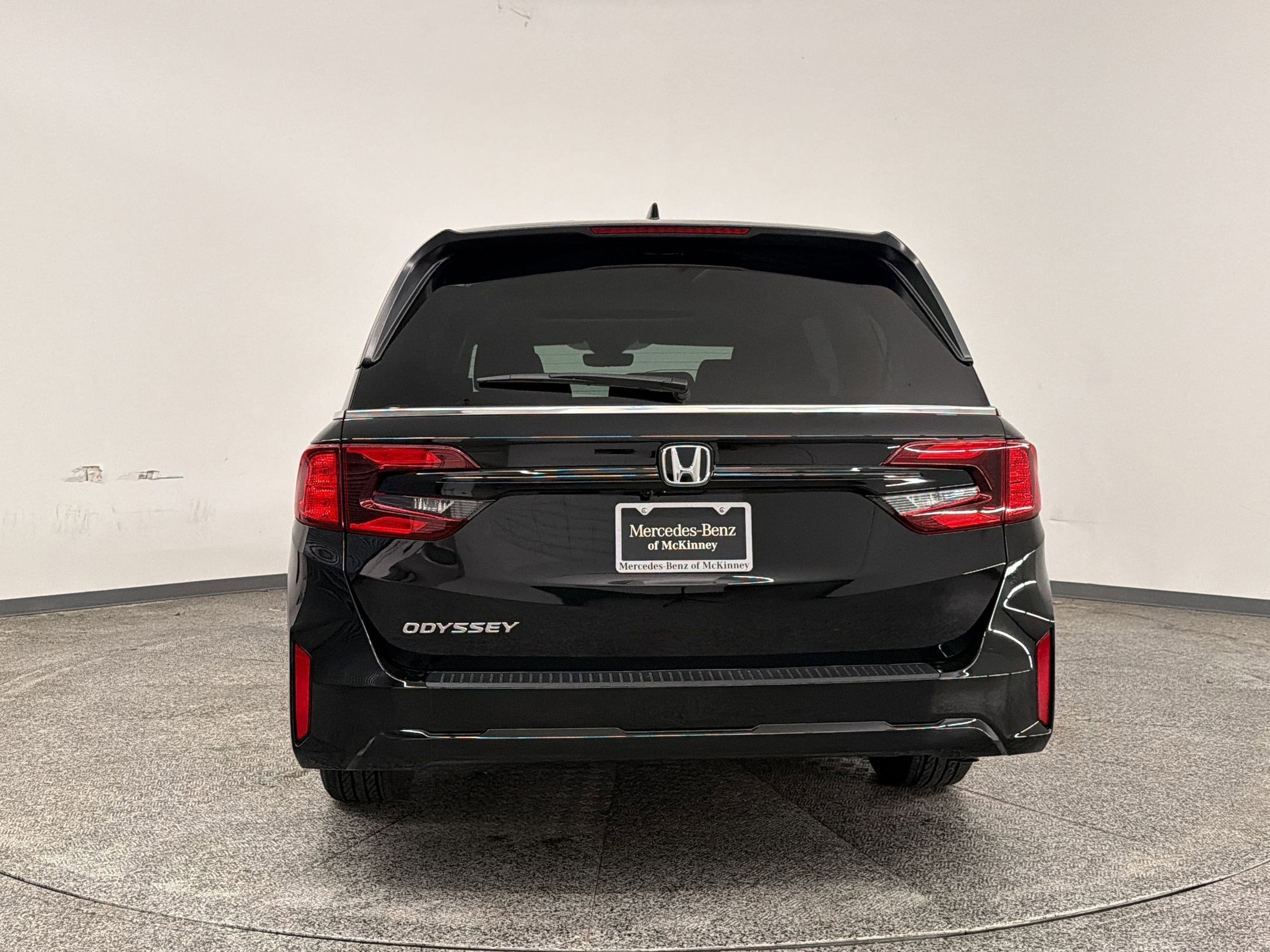 Used 2026 Honda Odyssey EX-L image 9