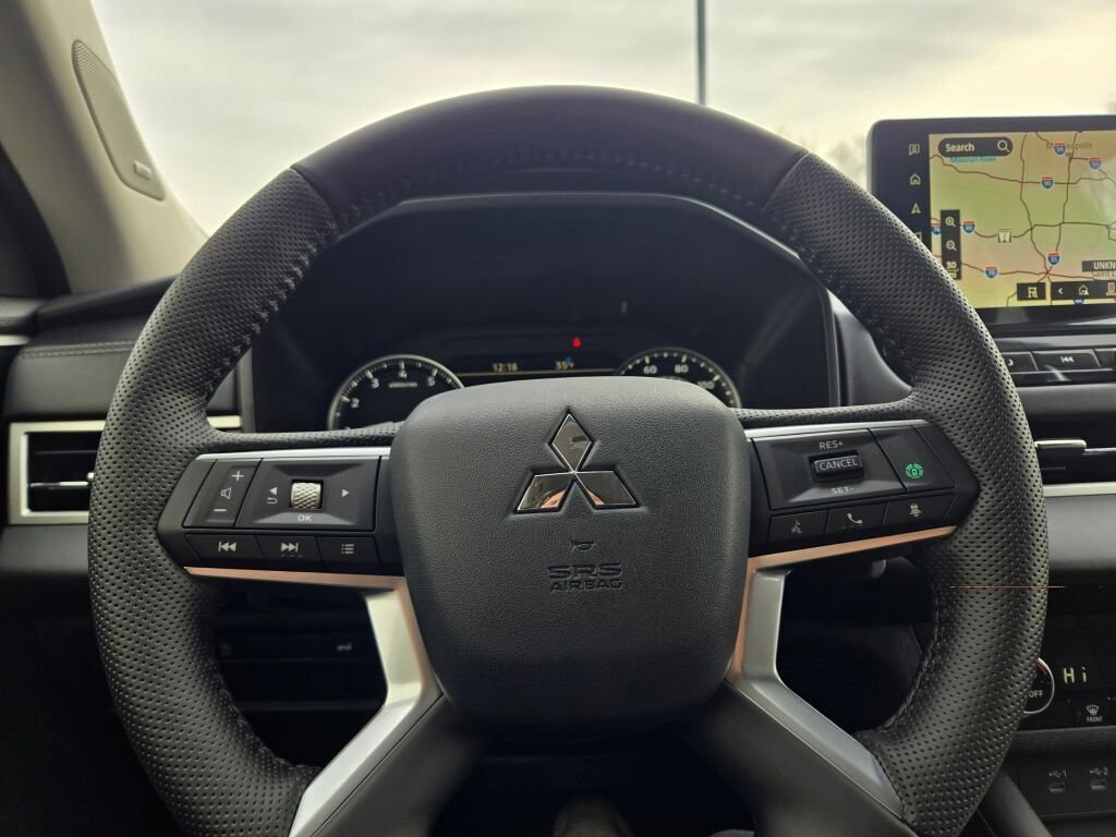 New 2026 Mitsubishi Outlander SE AWD/4WD image 29