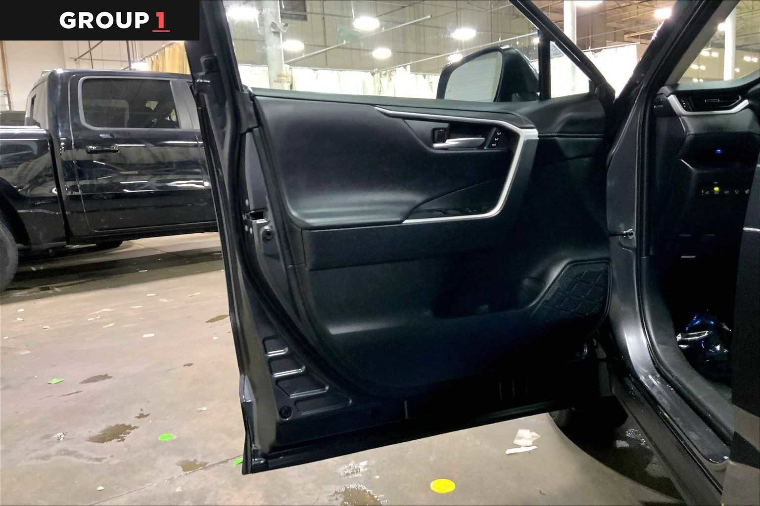 Used 2024 Toyota RAV4 Limited w/ Advanced Technology Package image 19