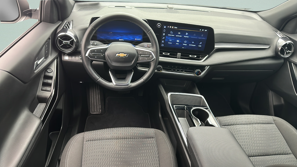 Used 2025 Chevrolet Equinox LT AWD/4WD image 10