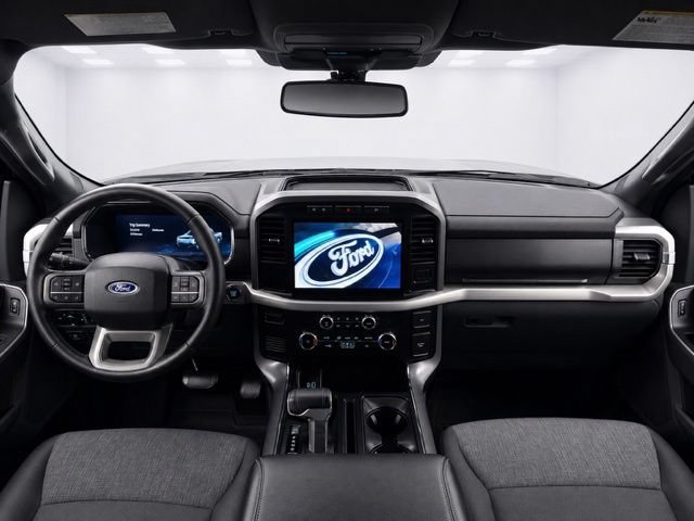 Used 2022 Ford F150 Lightning XLT AWD/4WD image 23