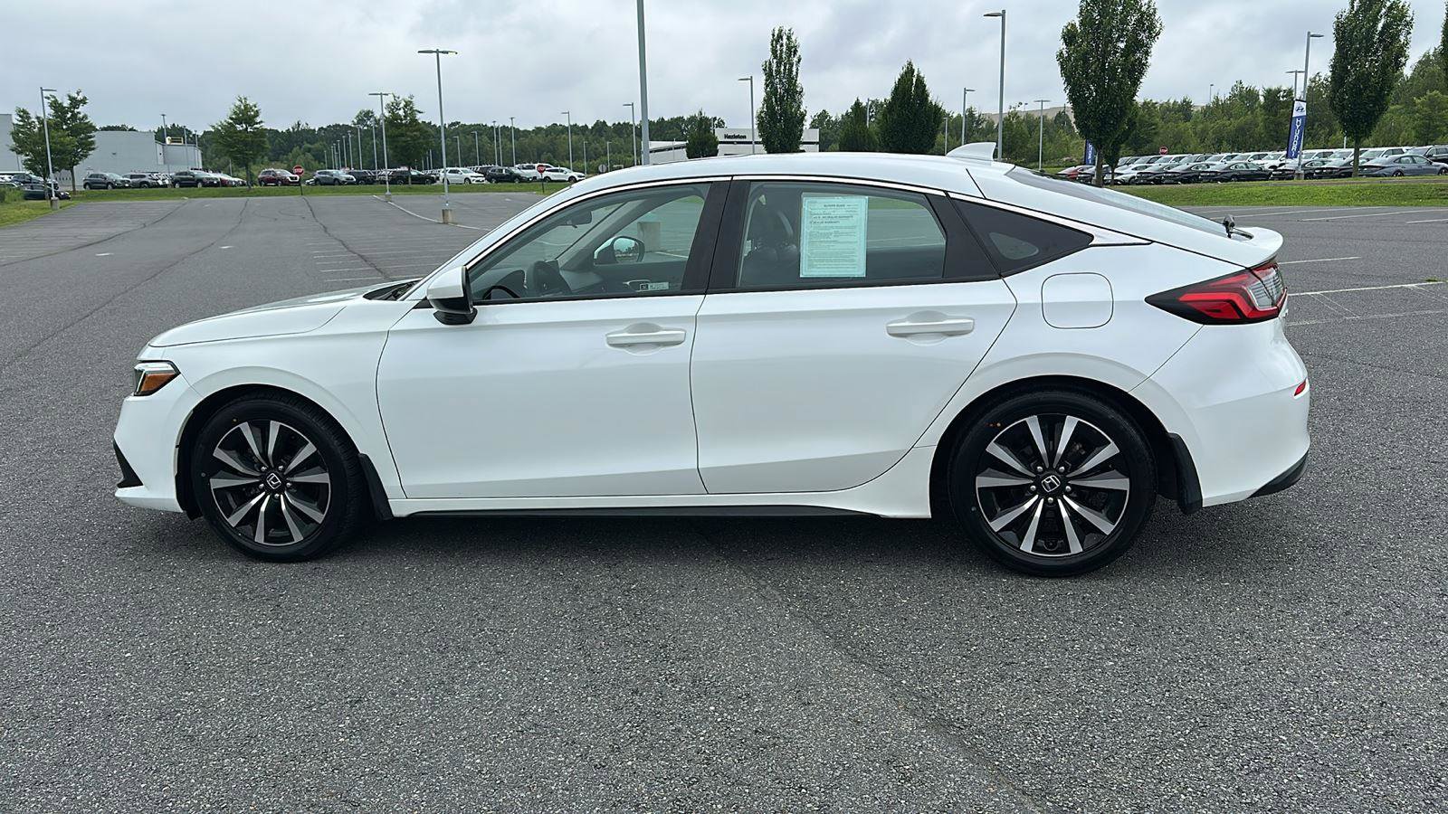 Used 2023 Honda Civic EX-L image 12