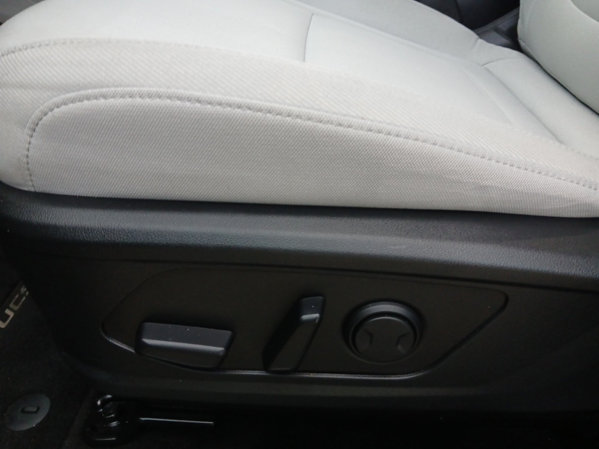 Used 2026 Hyundai Tucson SEL Plus FWD image 11