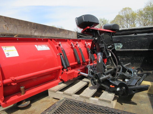 Used 2022 Ford F550 4x4 SuperCab Super Duty image 2