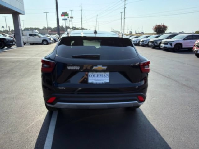 New 2026 Chevrolet Trax LT w/ LT Convenience Package FWD image 25