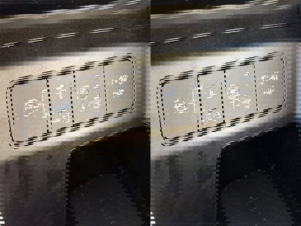 Used 2025 Hyundai Tucson SEL image 25