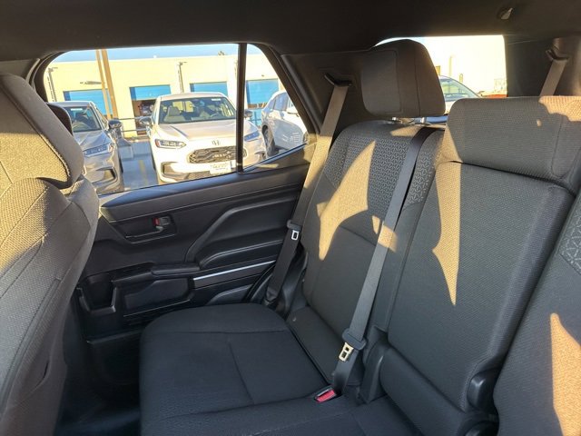 Used 2025 Toyota 4Runner SR5 image 23