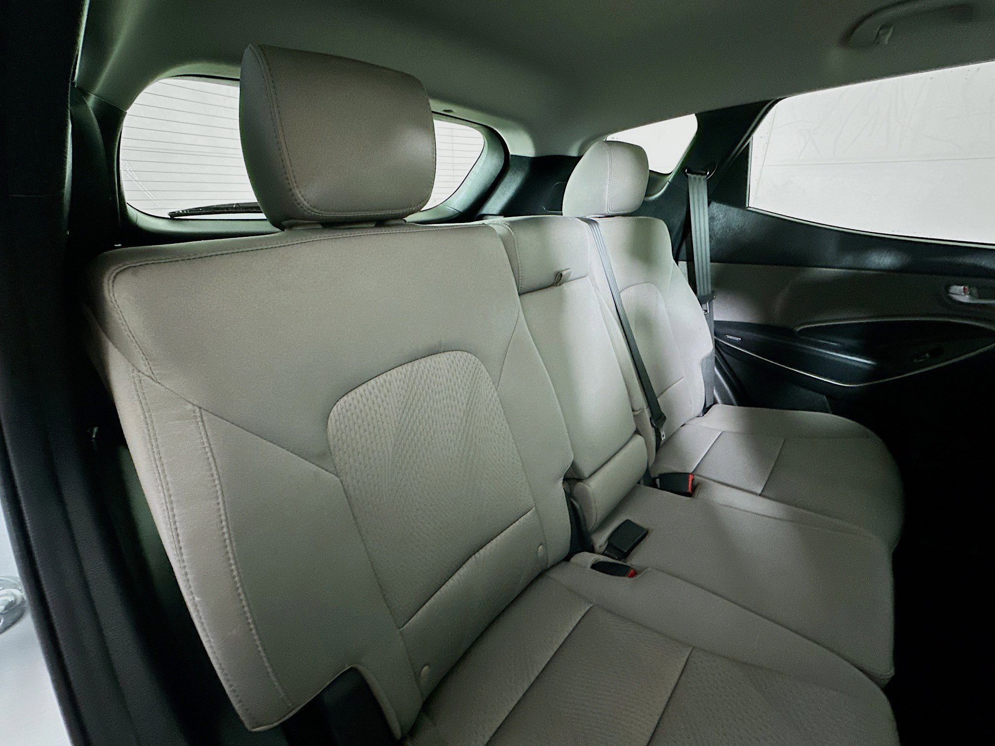 Used 2018 Hyundai Santa Fe Sport w/ 2.4L Value Package 02 image 24