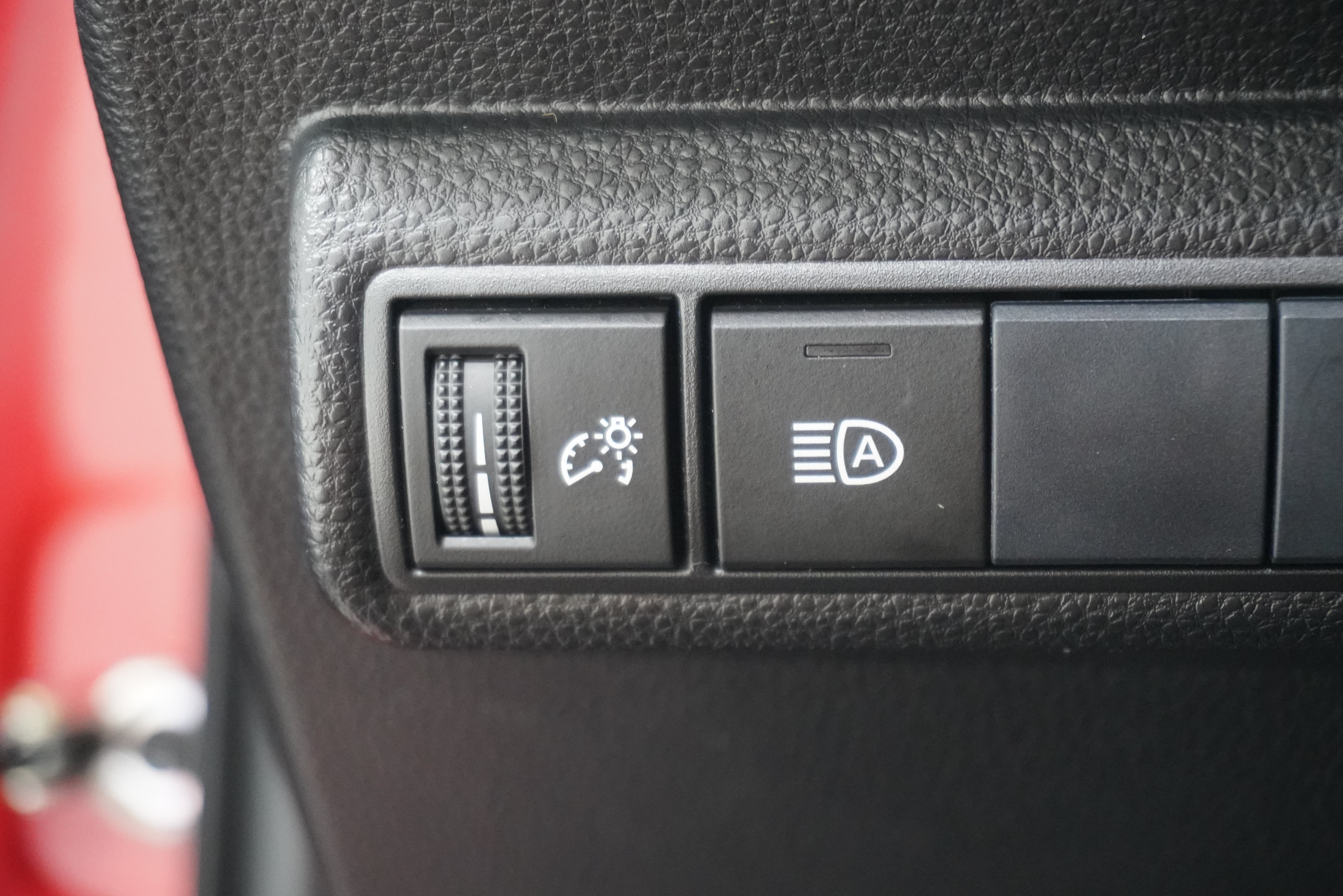 Used 2020 Toyota Corolla LE FWD image 20