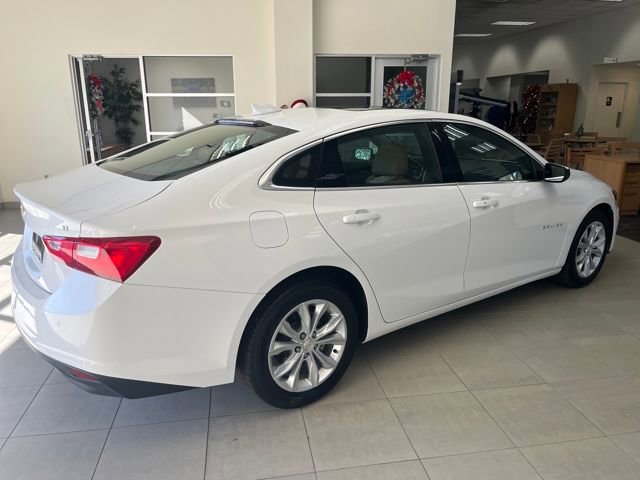 Used 2024 Chevrolet Malibu LT image 7