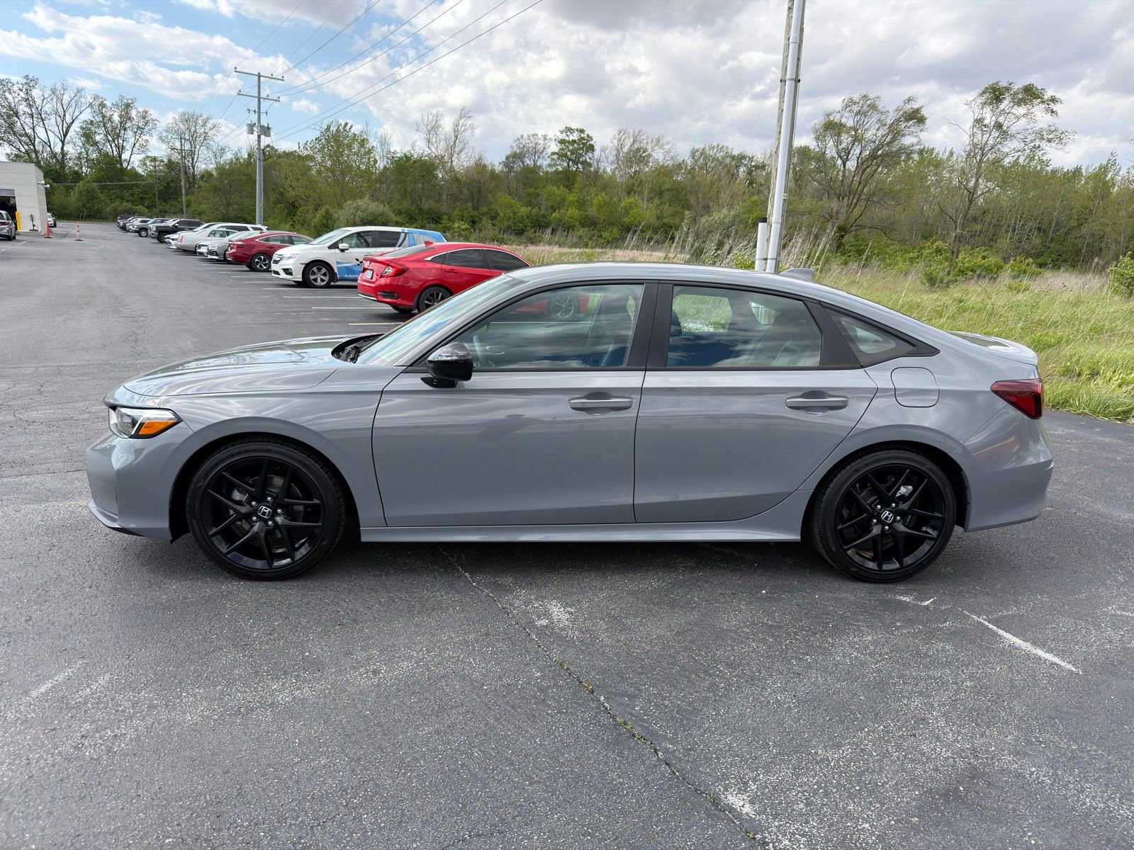 Used 2025 Honda Civic Sport image 3