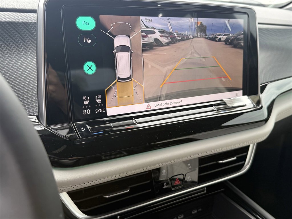 New 2026 Volkswagen Atlas Cross Sport SEL Premium R-Line image 19