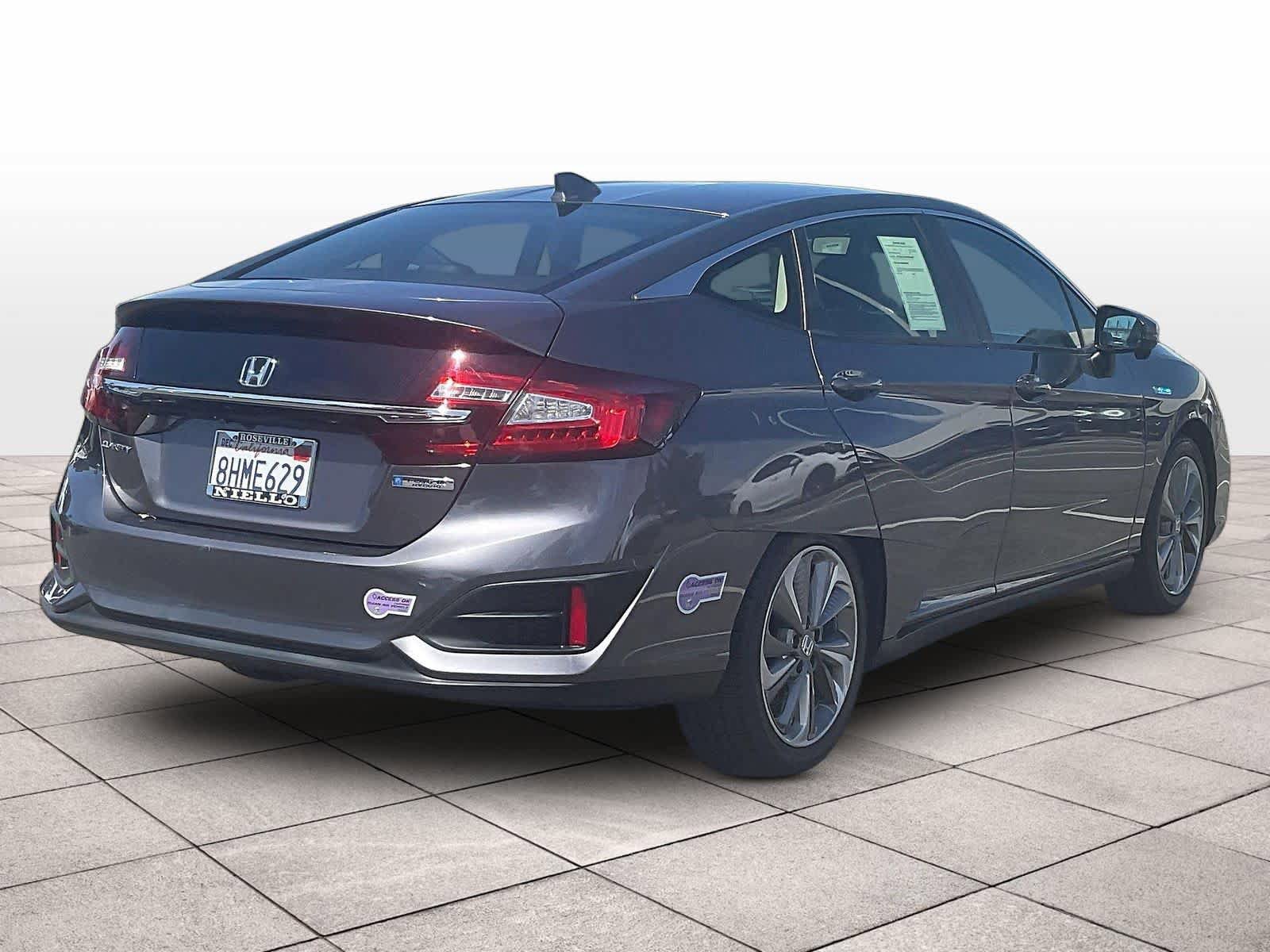 Used 2018 Honda Clarity Plug-In Hybrid image 14