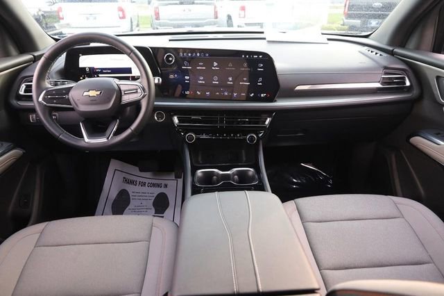 Used 2025 Chevrolet Traverse LT w/ LPO, Floor Liner Package image 21
